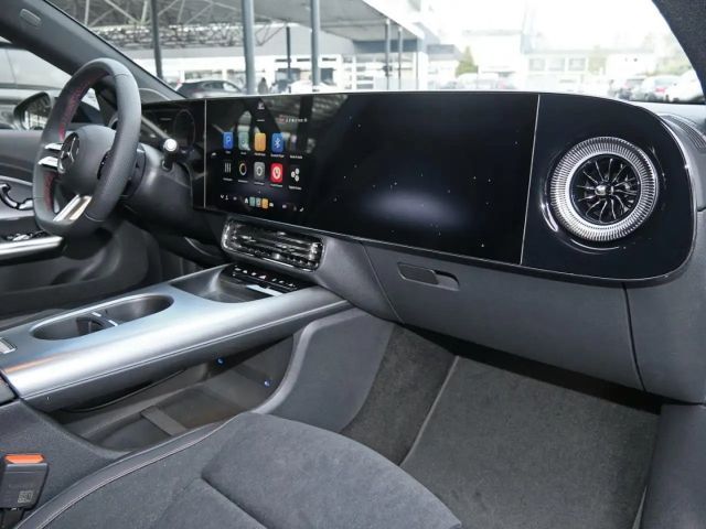 Mercedes-Benz CLA 200 4MATIC AMG Line Coupé