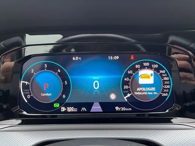 Volkswagen Golf 2.0 TDI DSG Golf VIII