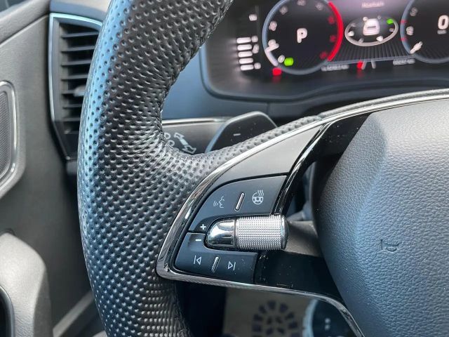 Skoda Karoq 4x4 Style Style