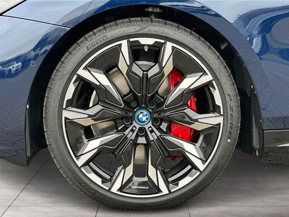 BMW i5 M60 Sedan xDrive
