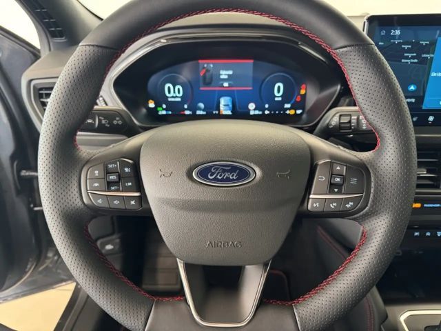 Ford Focus ST Line Wagon