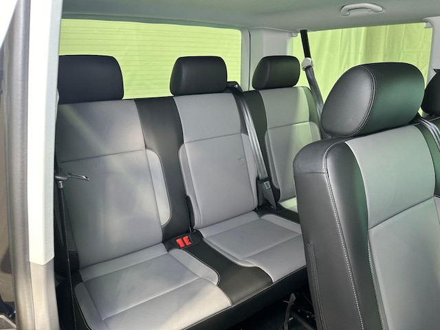 Volkswagen Caravelle 2.0 TDI DSG T6