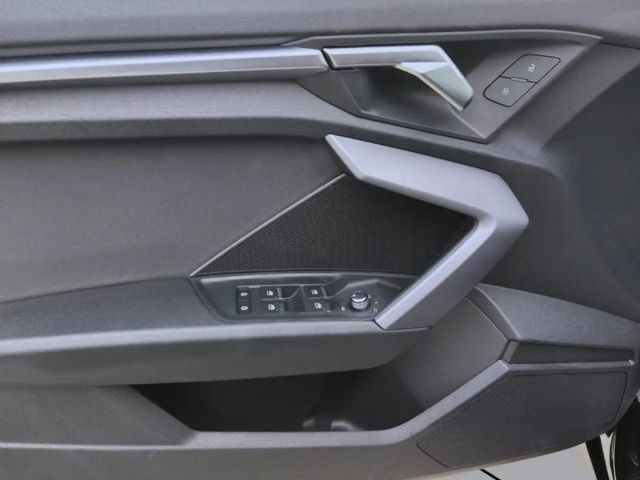 Audi A3 30 TDI Sedan Sportback