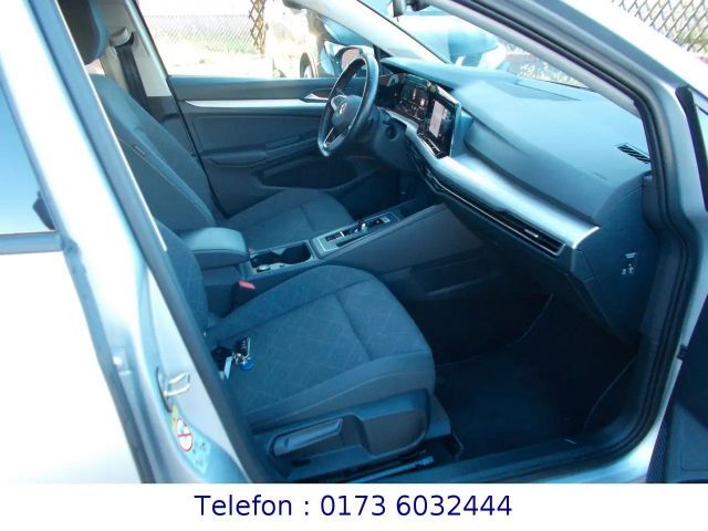 Volkswagen Golf DSG Golf VIII Life Variant