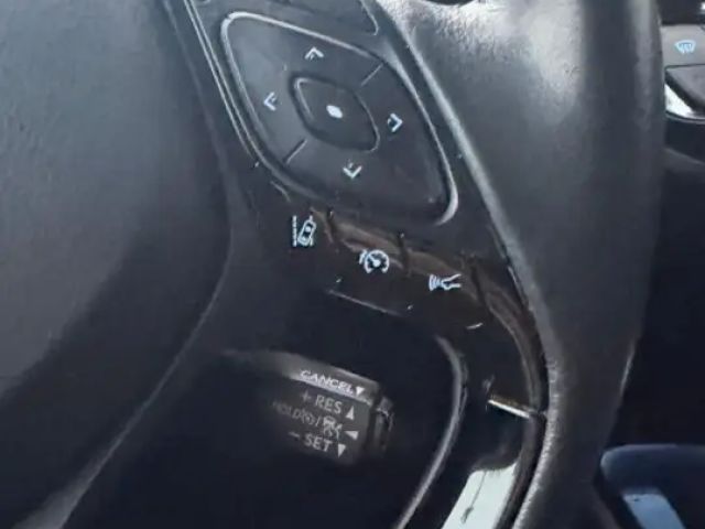 Toyota C-HR Hybride Team D