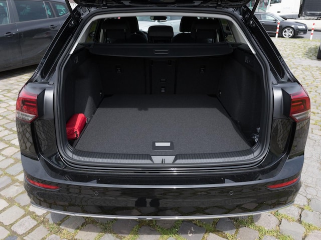 Volkswagen Golf 2.0 TDI DSG Style Variant