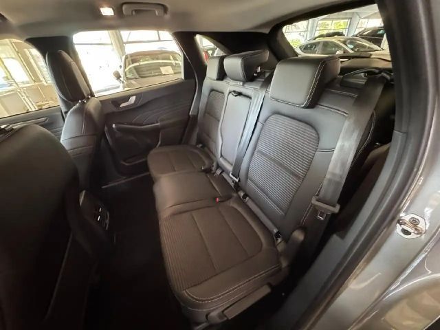 Ford Kuga AWD Titanium