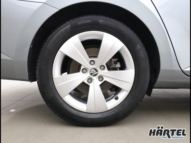 Skoda Superb 2.0 TDI Combi Style Style