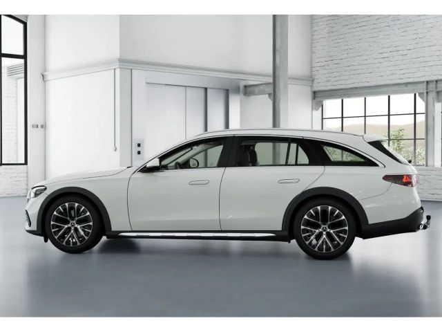 Mercedes-Benz E 220 4MATIC E 220 d Estate