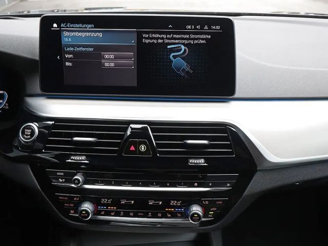 BMW 530 530e M-Sport Sedan xDrive