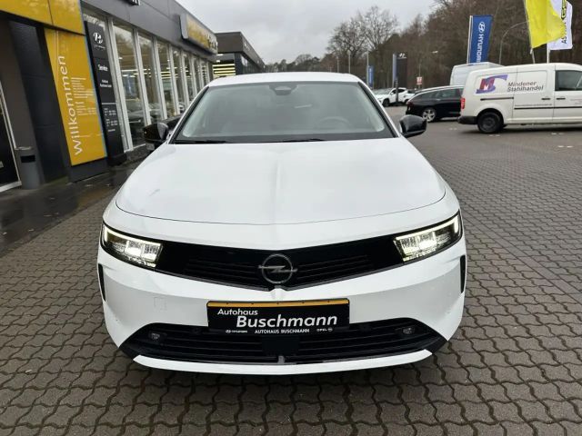 Opel Astra 1.2 Turbo Enjoy Turbo