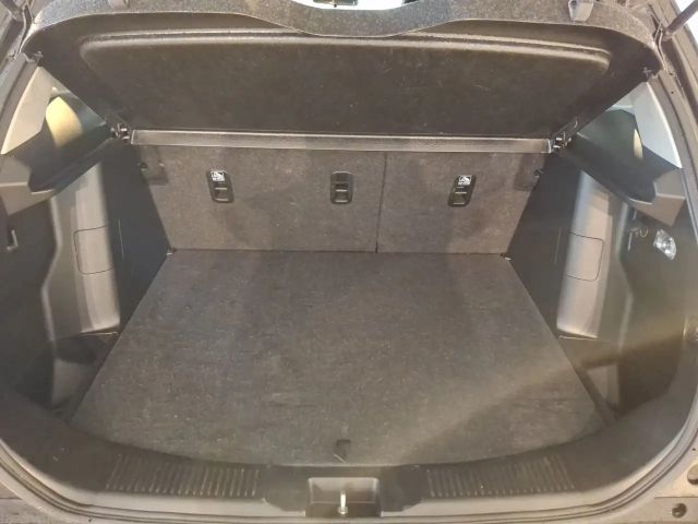 Suzuki S-Cross Hybrid