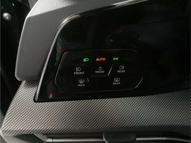 Volkswagen Golf 2.0 TSI DSG GTI Style