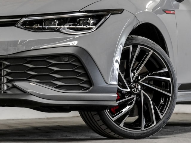 Volkswagen Golf 2.0 TSI GTI