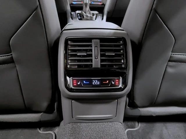 Volkswagen Arteon 2.0 TSI DSG R-Line