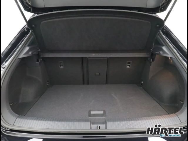 Volkswagen T-Roc 1.5 TSI DSG R-Line