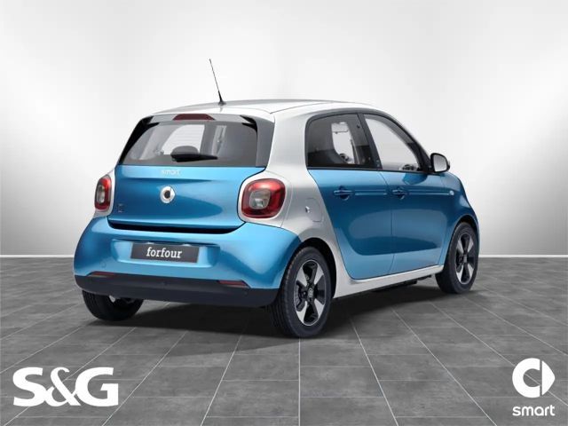 Smart EQ forfour EQ Sidebags+Sitzhzg+15+Tempomat+LED