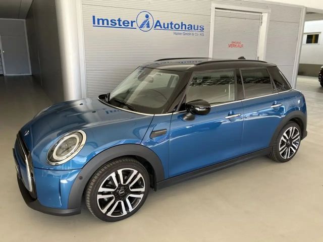 MINI Cooper 5-deurs Classic