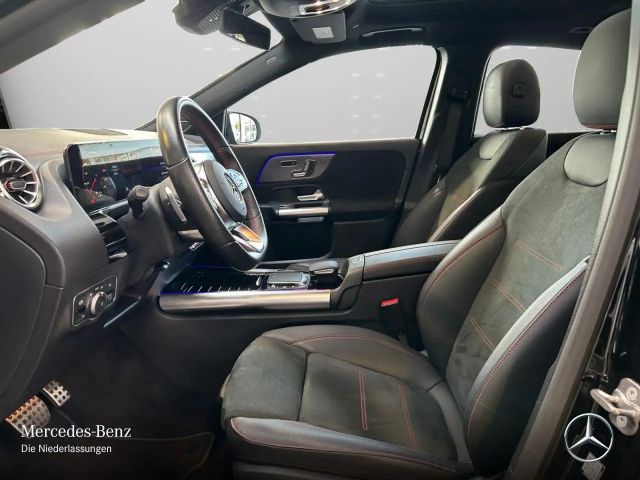 Mercedes-Benz EQA 300 4MATIC AMG Line