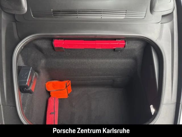 Porsche 992 4 Cabrio Carrera GTS