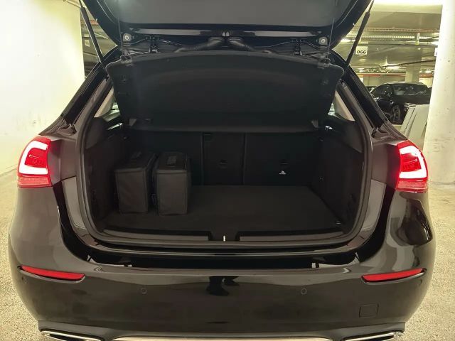 Mercedes-Benz A 250 A 250 e Hatchback