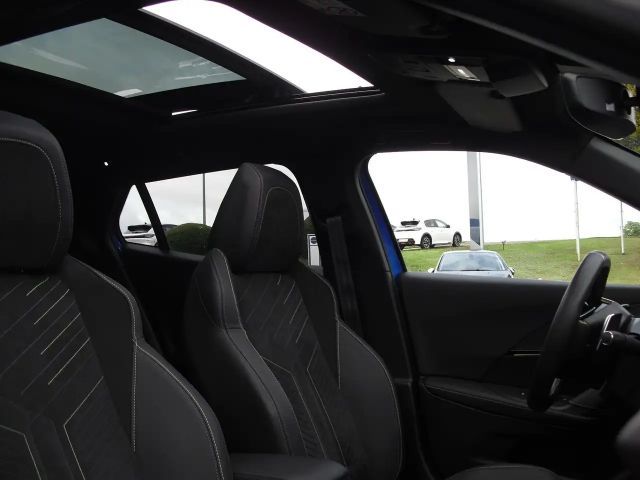 Peugeot 2008 EAT8 GT-Line