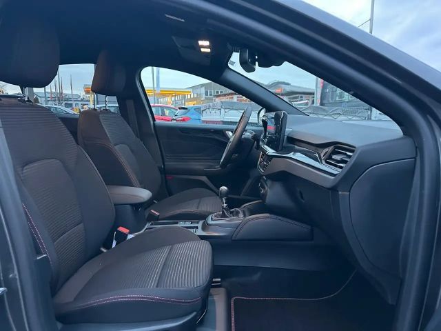 Ford Focus Limited ST Line