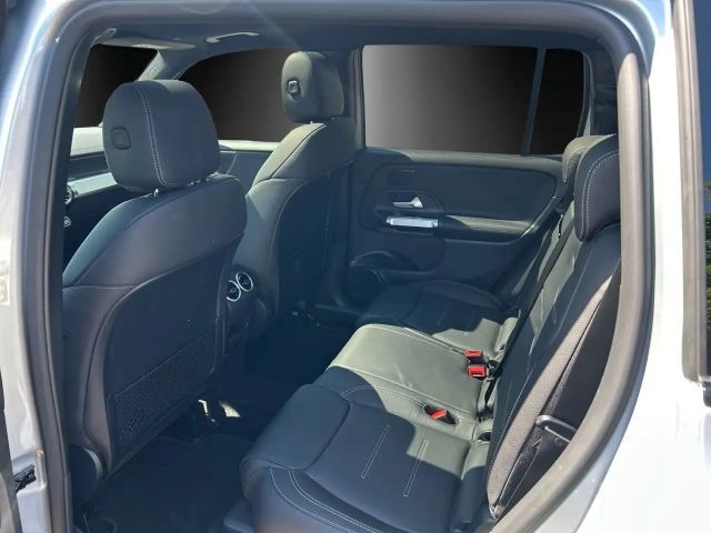 Mercedes-Benz GLB 220 4MATIC AMG Line