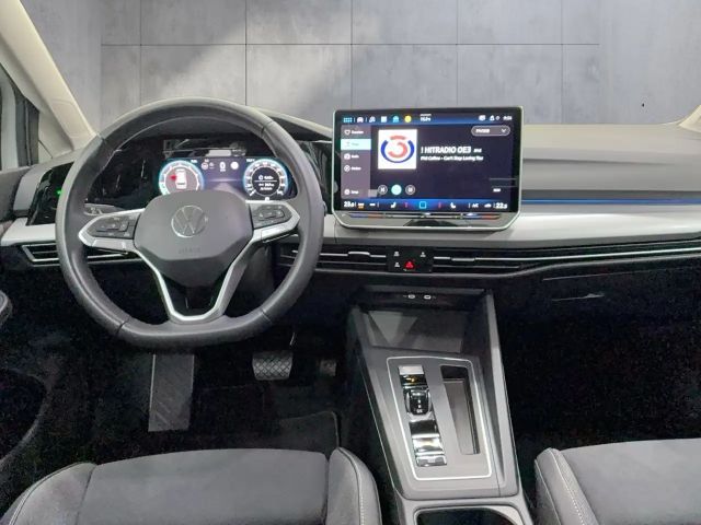 Volkswagen Golf DSG Life Variant