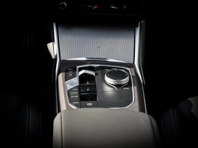 BMW 320 320d M-Sport