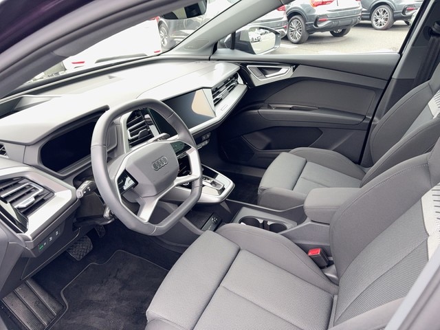 Audi Q4 e-tron Compact 45 e-tron Audi Q4 e-tron