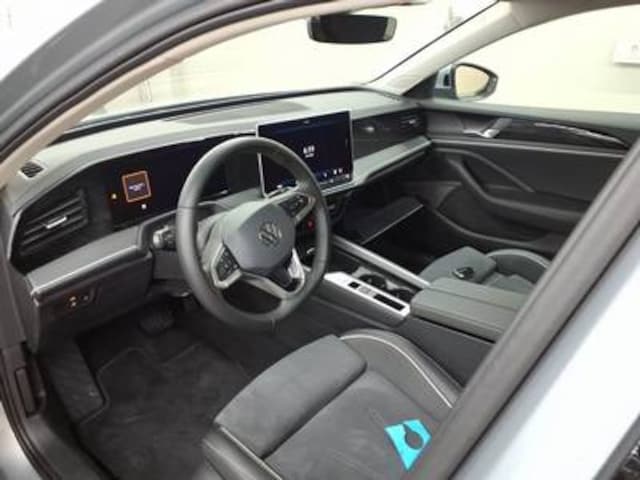 Volkswagen Passat eTSI CarPlay/AHK/Virt/360/ACC