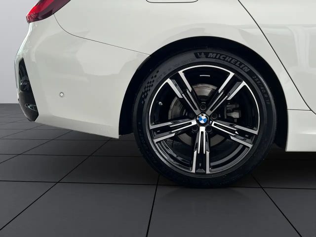 BMW 320 320d M-Sport Touring
