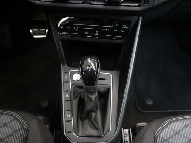 Volkswagen Taigo 1.0 TSI R-Line Style