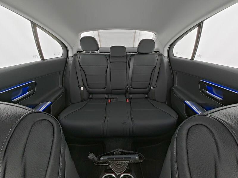 Mercedes-Benz C 220 AVANTGARDE C 220 d Sedan