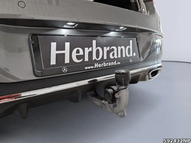 Mercedes-Benz CLA 250 AMG Line