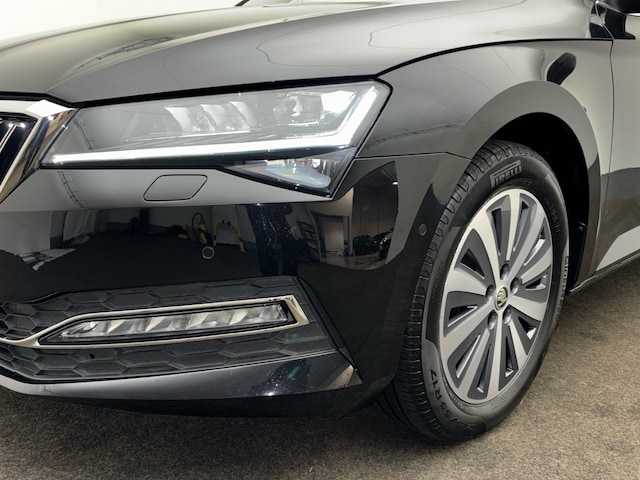 Skoda Superb 2.0 TDI Combi Style Style
