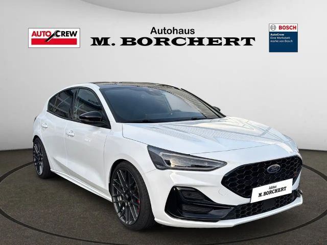 Ford Focus Limited ST Line