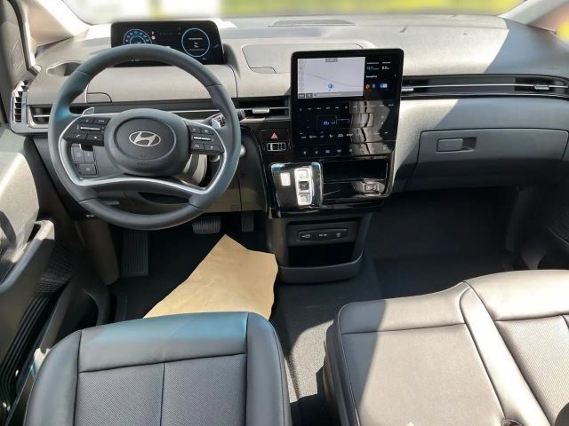 Hyundai Staria Prime