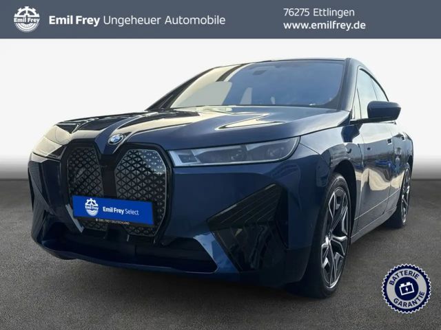 BMW iX xDrive40
