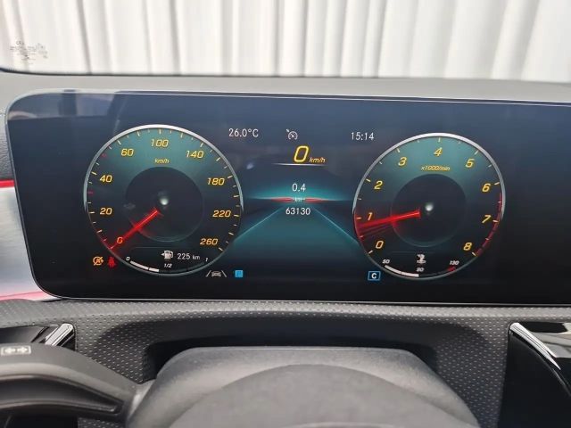 Mercedes-Benz A 180 AMG Line Hatchback