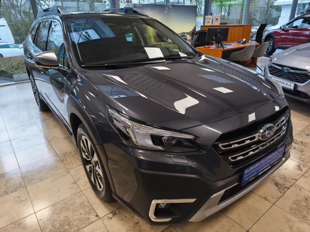 Subaru Outback 2.5i Platinum | LED | Navi