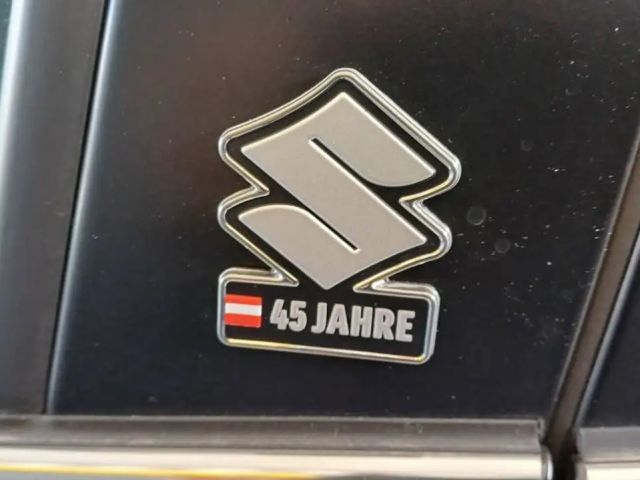 Suzuki S-Cross Flash