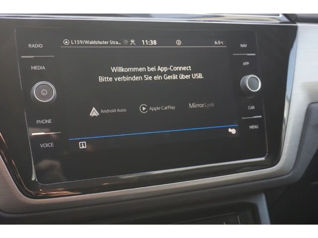 Volkswagen Touran 2.0 TDI DSG R-Line