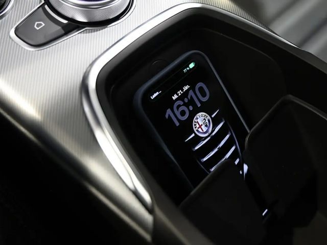 Alfa Romeo Giulia AT8 Q4 Veloce