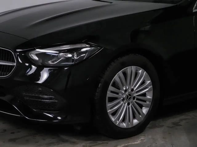 Mercedes-Benz C 180 AVANTGARDE Sedan