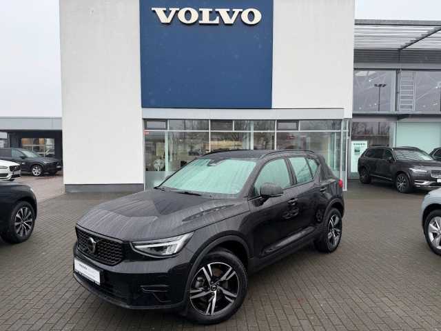Volvo XC40 Dark Plus