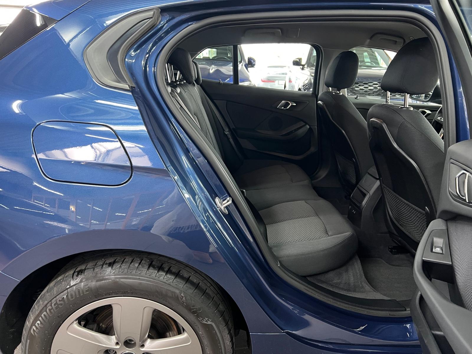 BMW 118 118d Advantage pakket Sedan