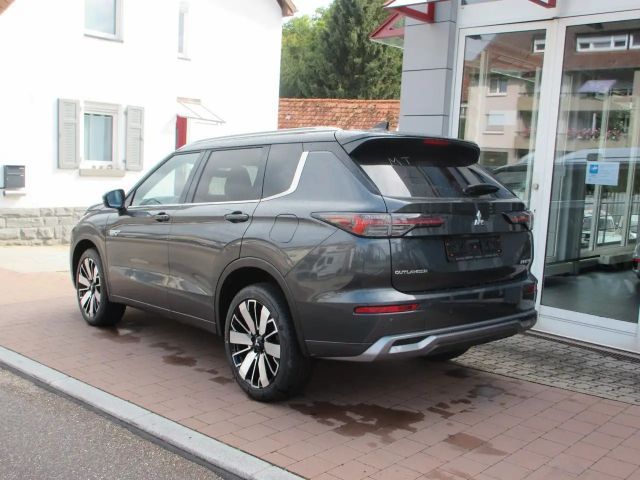 Mitsubishi Outlander PHEV