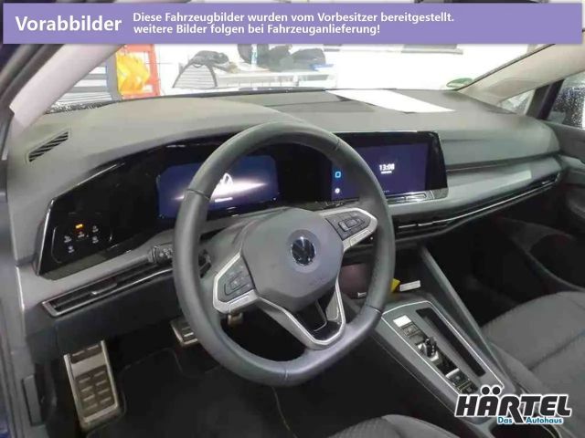 Volkswagen Golf 1.5 eTSI DSG